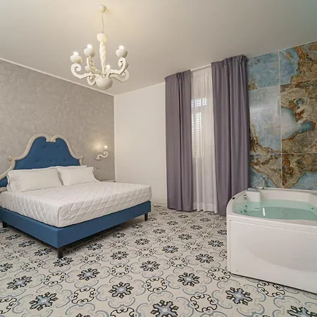Guest house Plaza Boutique - 4*