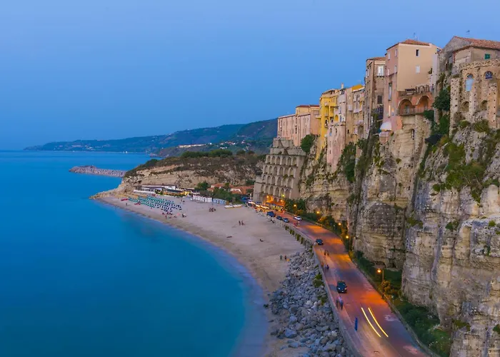 Plaza Boutique - 4* Tropea